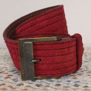 Vera Neumann Red White Graphic Wide Genuine Leather Vintage Belt Vera Neumann Belts for Women on Sale up to 90% Off: Poshmark main image 3